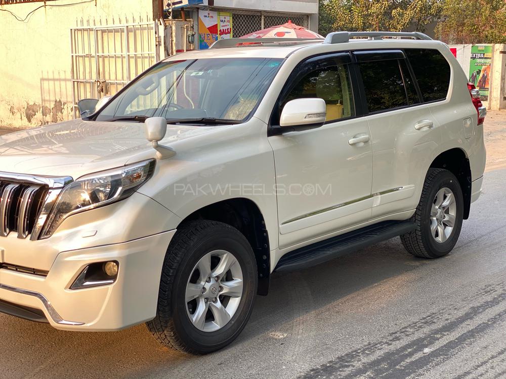 Toyota Prado 2013 for Sale in Lahore Toyota Prado 2013 for Sale in Lahore Image-7