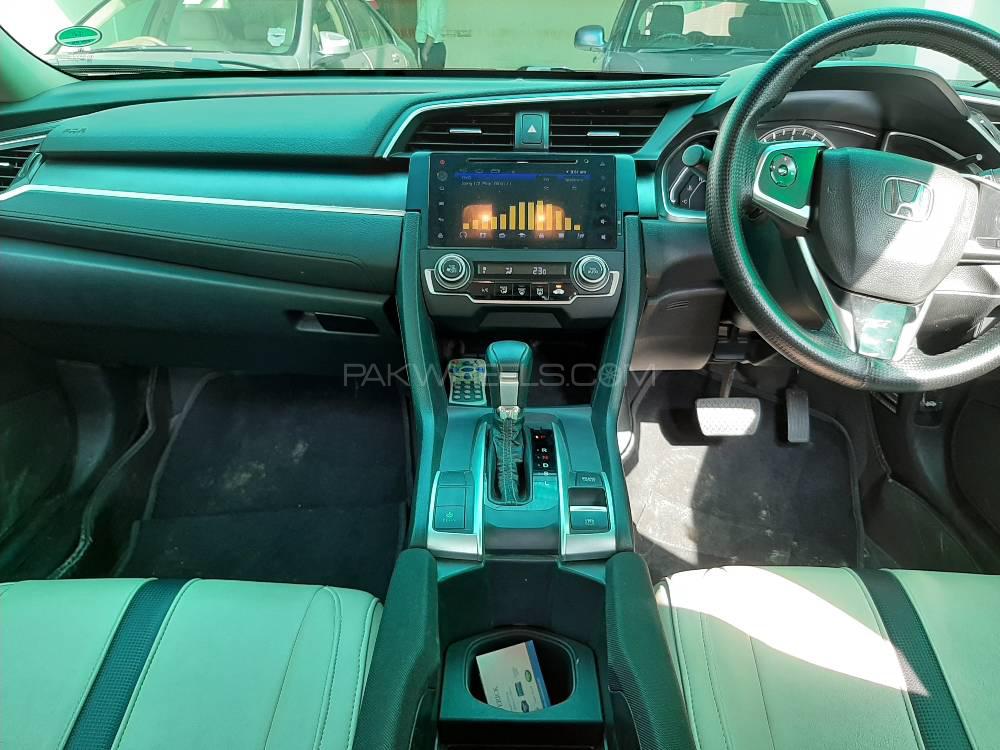 Honda Civic 2017 for Sale in Lahore Honda Civic 2017 for Sale in Lahore Image-9