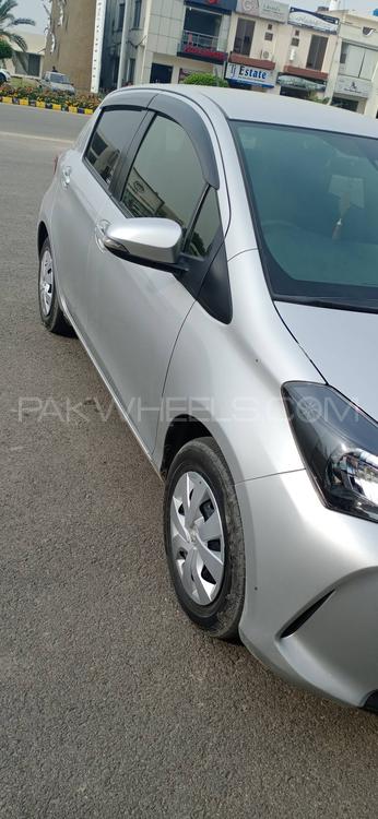 Toyota Vitz 2016 for Sale in Sialkot Toyota Vitz 2016 for Sale in Sialkot Image-2