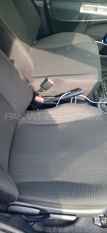 Toyota Vitz 2016 for Sale in Sialkot Toyota Vitz 2016 for Sale in Sialkot Image-6