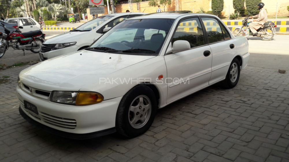 Mitsubishi Lancer - 1995  Mitsubishi Lancer - 1995  Image-5