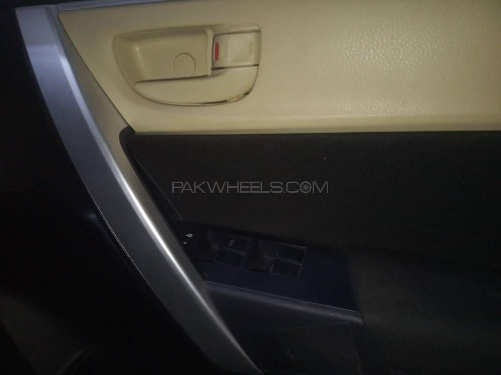 Toyota Corolla 2019 for Sale in Karachi Toyota Corolla 2019 for Sale in Karachi Image-8