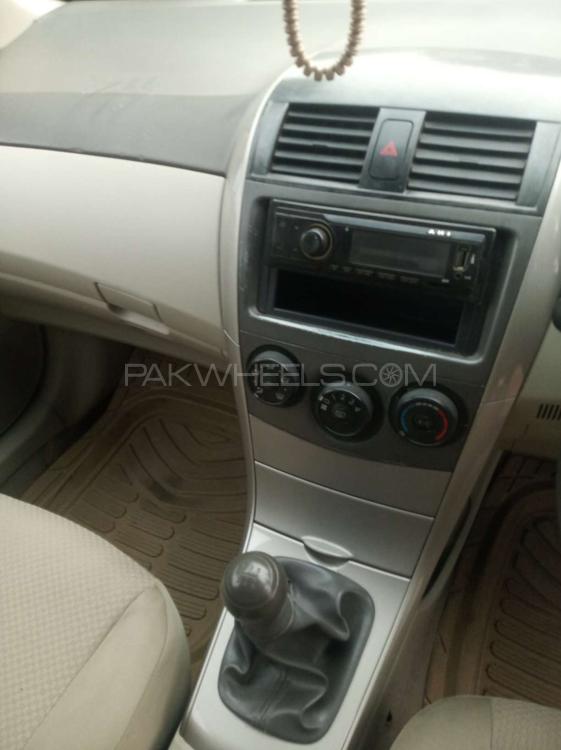 Toyota Corolla 2010 for Sale in Gujranwala Toyota Corolla 2010 for Sale in Gujranwala Image-10