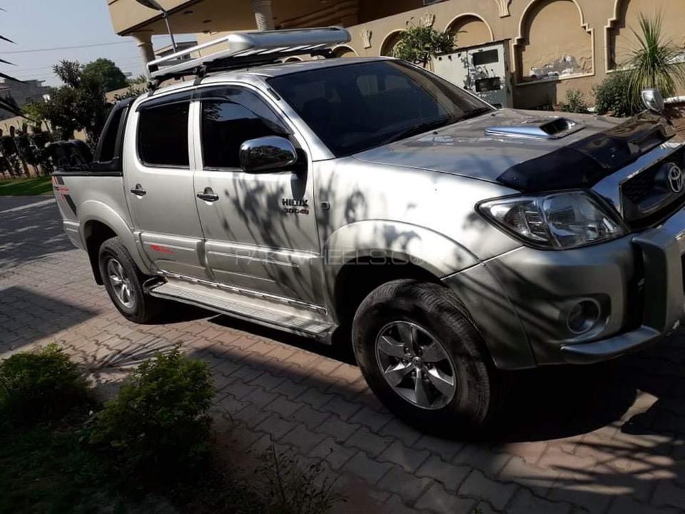 ٹویوٹا ہائیلکس 2004 for Sale in اسلام آباد ٹویوٹا ہائیلکس 2004 for Sale in اسلام آباد Image-6