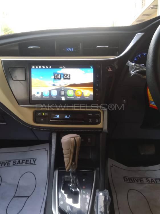 Toyota Corolla 2018 for Sale in Karachi Toyota Corolla 2018 for Sale in Karachi Image-10