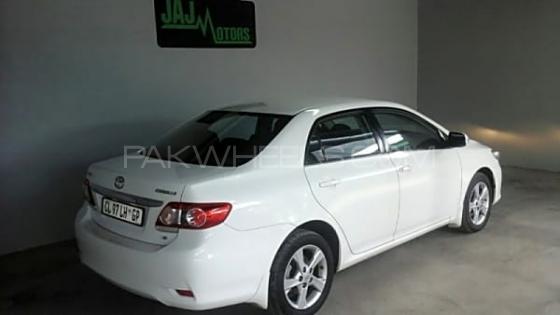 Toyota Corolla 2013 for Sale in Peshawar Image-1