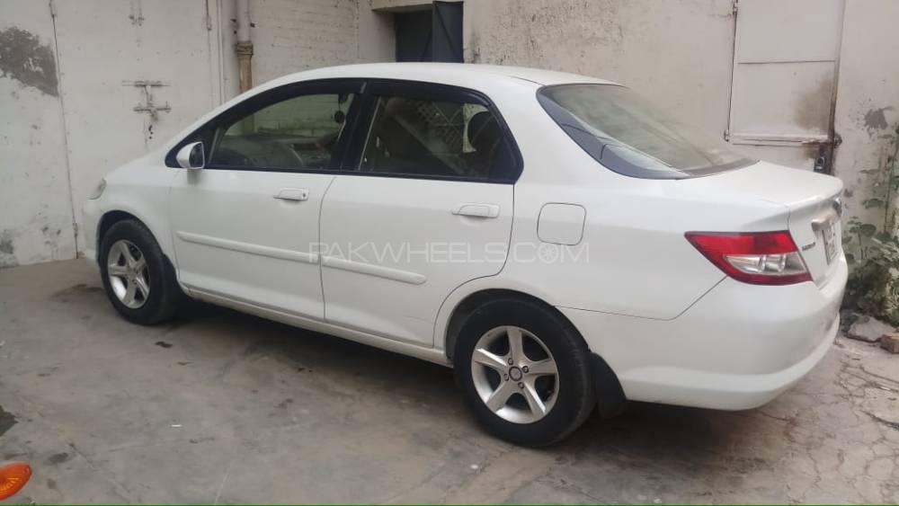 Honda City 2005 for Sale in Lahore Honda City 2005 for Sale in Lahore Image-4