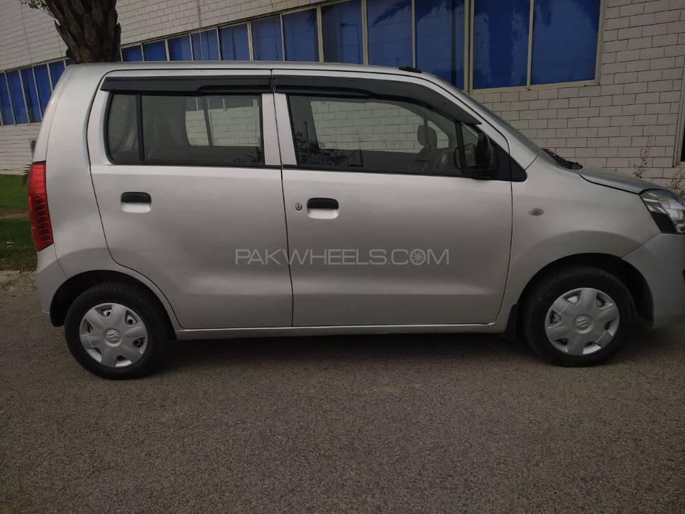 Suzuki Wagon R 2017 for Sale in Lahore Suzuki Wagon R 2017 for Sale in Lahore Image-2