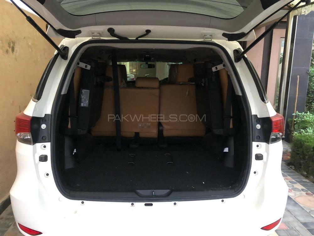Toyota Fortuner 2019 for Sale in Lahore Toyota Fortuner 2019 for Sale in Lahore Image-7