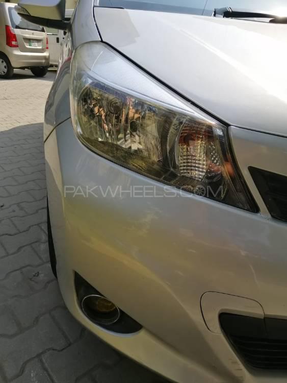Toyota Vitz 2011 for Sale in Lahore Toyota Vitz 2011 for Sale in Lahore Image-2