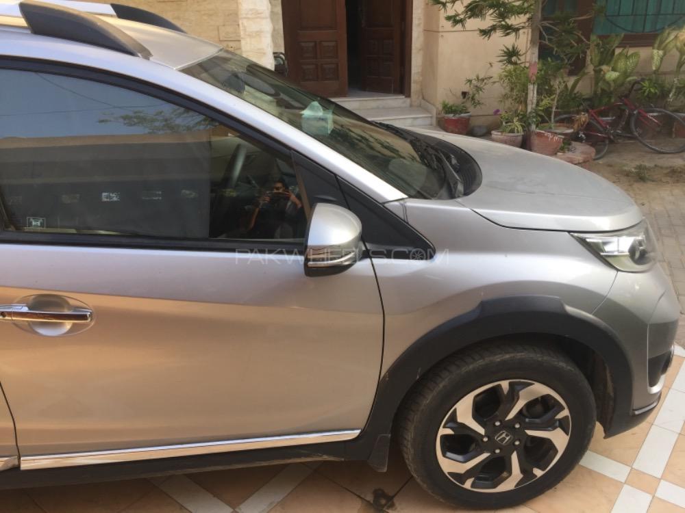 Honda BR-V 2017 for Sale in Karachi Honda BR-V 2017 for Sale in Karachi Image-4