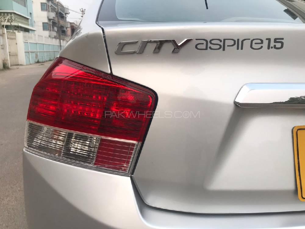 Honda City 2013 for Sale in Karachi Honda City 2013 for Sale in Karachi Image-16