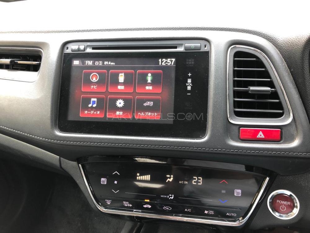 Honda Vezel 2014 for Sale in Islamabad Honda Vezel 2014 for Sale in Islamabad Image-2
