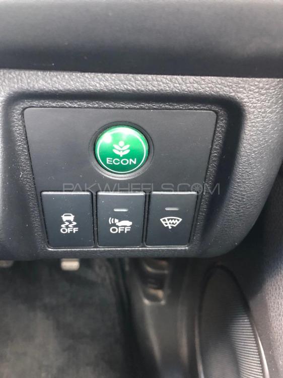 Honda Vezel 2014 for Sale in Islamabad Honda Vezel 2014 for Sale in Islamabad Image-20