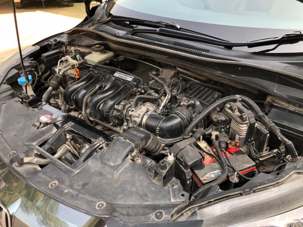 Honda Vezel 2014 for Sale in Islamabad Honda Vezel 2014 for Sale in Islamabad Image-22