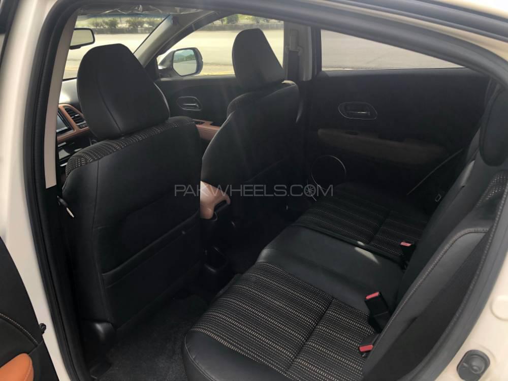 Honda Vezel 2016 for Sale in Islamabad Honda Vezel 2016 for Sale in Islamabad Image-9