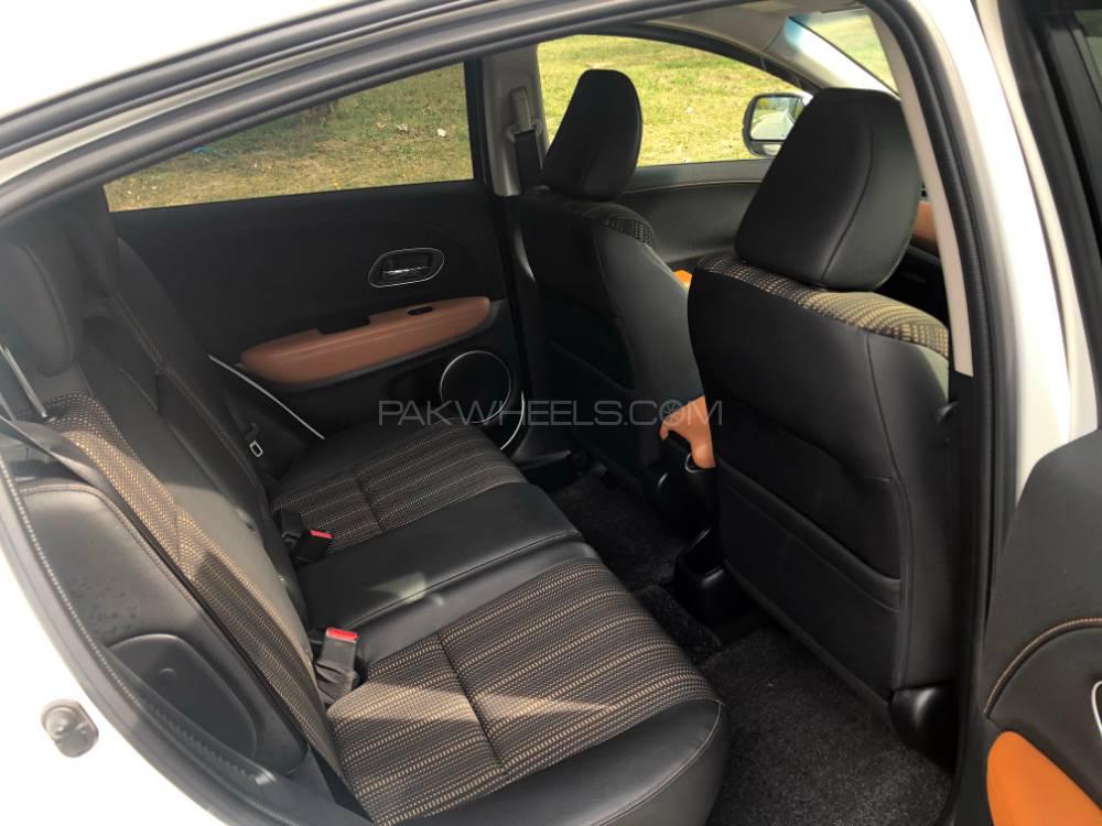 Honda Vezel 2016 for Sale in Islamabad Honda Vezel 2016 for Sale in Islamabad Image-10