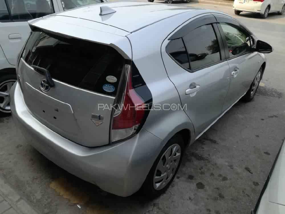 Toyota Aqua 2015 for Sale in Rawalpindi Toyota Aqua 2015 for Sale in Rawalpindi Image-6