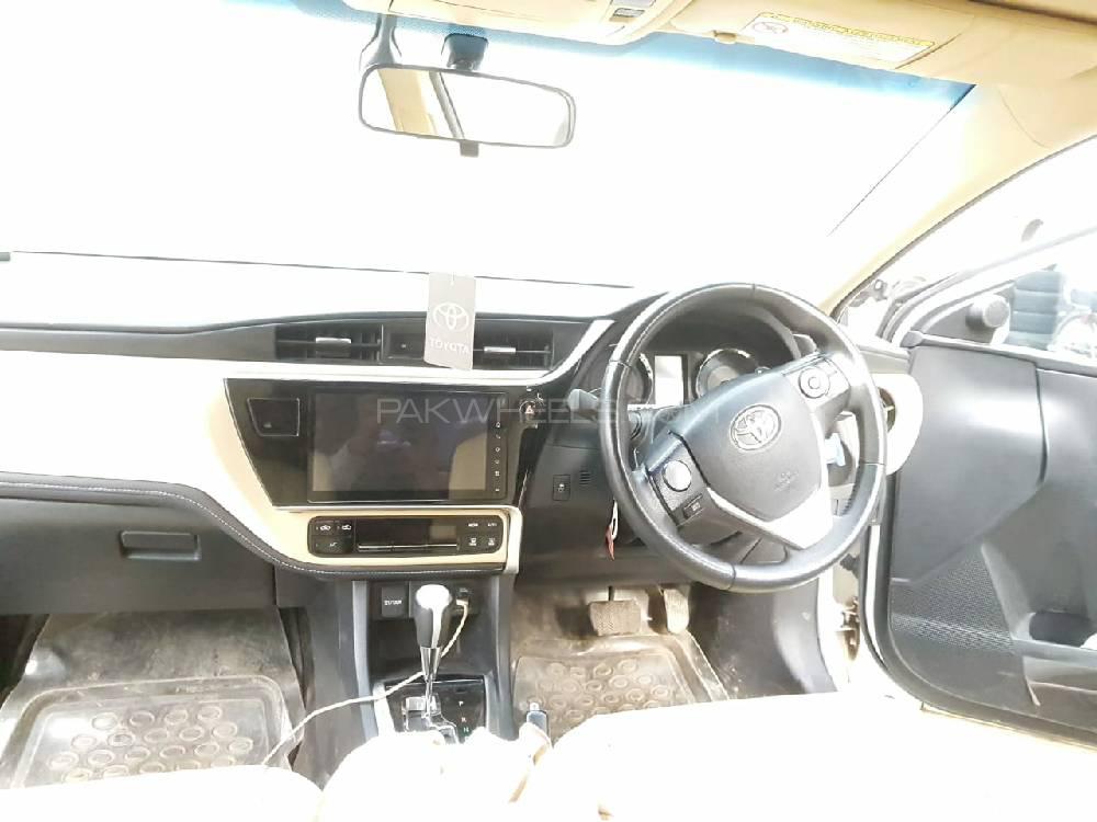 Toyota Corolla 2018 for Sale in Peshawar Toyota Corolla 2018 for Sale in Peshawar Image-2