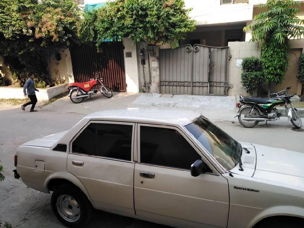 Toyota Corolla 1982 for Sale in Lahore Toyota Corolla 1982 for Sale in Lahore Image-5