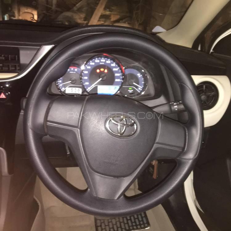 Toyota Corolla 2018 for Sale in Lahore Toyota Corolla 2018 for Sale in Lahore Image-9
