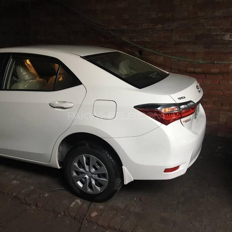 Toyota Corolla 2018 for Sale in Lahore Toyota Corolla 2018 for Sale in Lahore Image-15