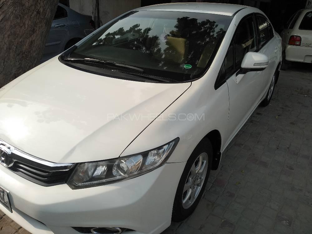 Honda Civic 2015 for Sale in Bahawalpur Honda Civic 2015 for Sale in Bahawalpur Image-3