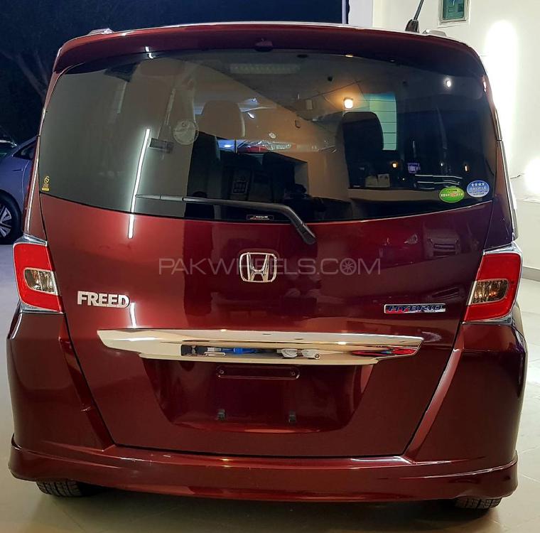 ہونڈا فریڈ 2015 for Sale in لاہور ہونڈا فریڈ 2015 for Sale in لاہور Image-9