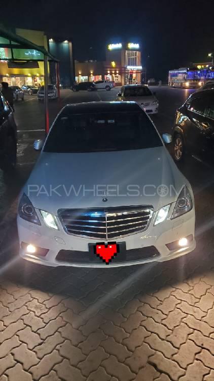 Mercedes Benz E Class 2010 for Sale in Peshawar Mercedes Benz E Class 2010 for Sale in Peshawar Image-5