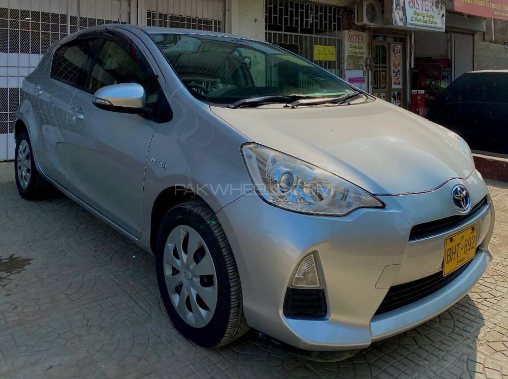 Toyota Aqua 2013 for Sale in Karachi Image-1