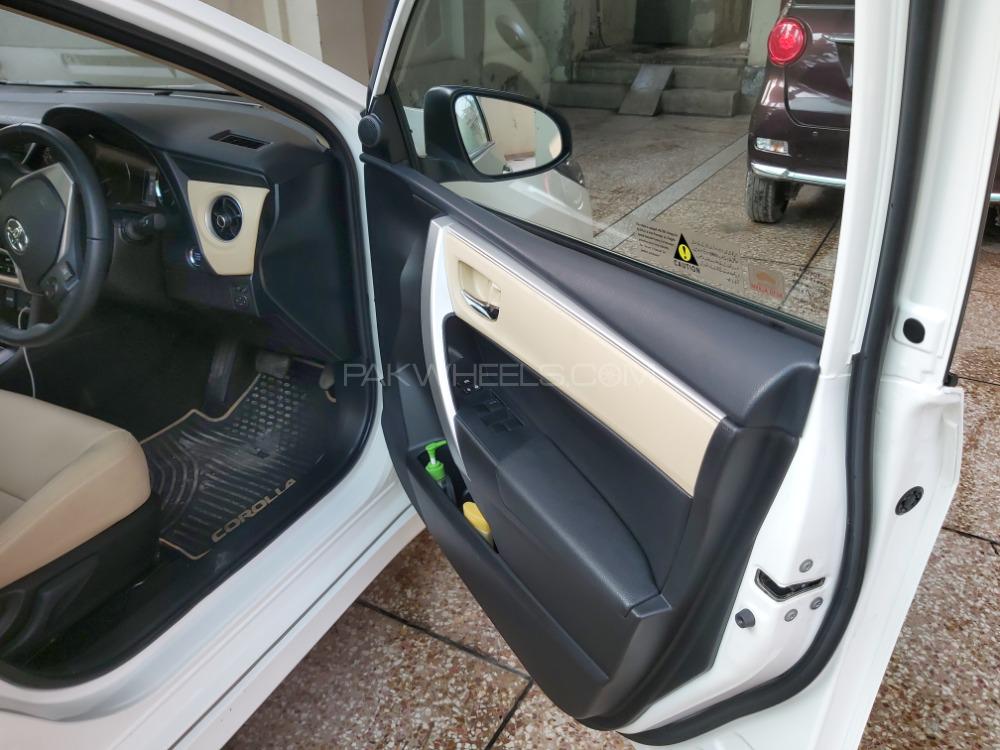 Toyota Corolla 2019 for Sale in Rawalpindi Toyota Corolla 2019 for Sale in Rawalpindi Image-11