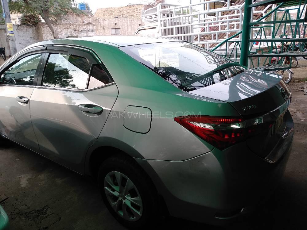 Toyota Corolla 2015 for Sale in Bahawalpur Toyota Corolla 2015 for Sale in Bahawalpur Image-5