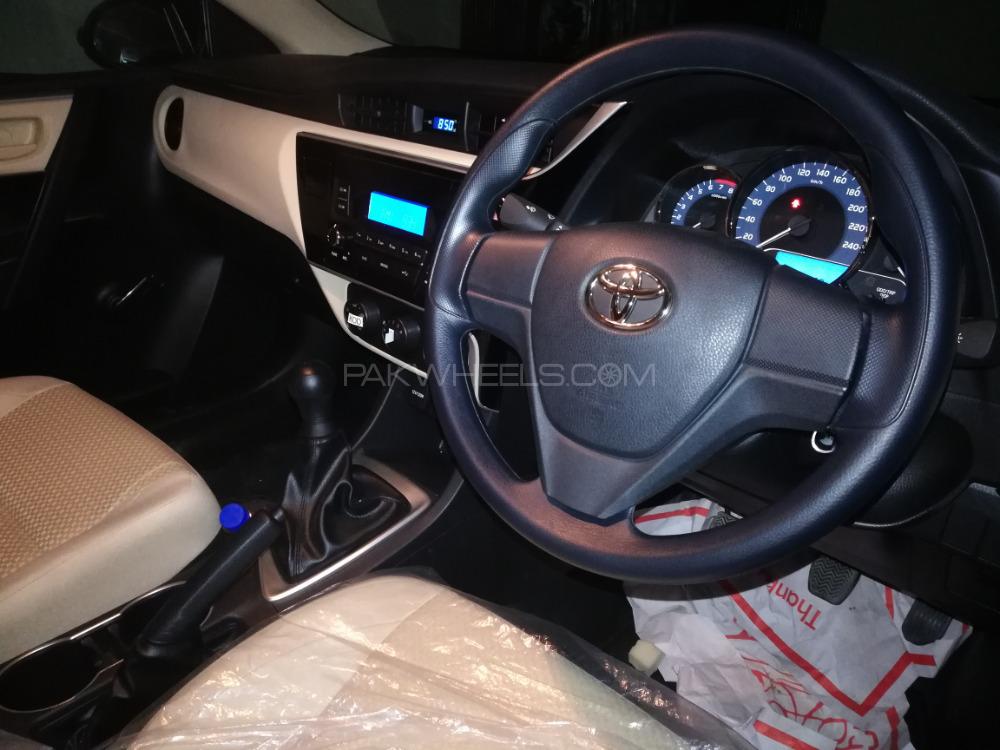 Toyota Corolla 2019 for Sale in Rawalpindi Toyota Corolla 2019 for Sale in Rawalpindi Image-9
