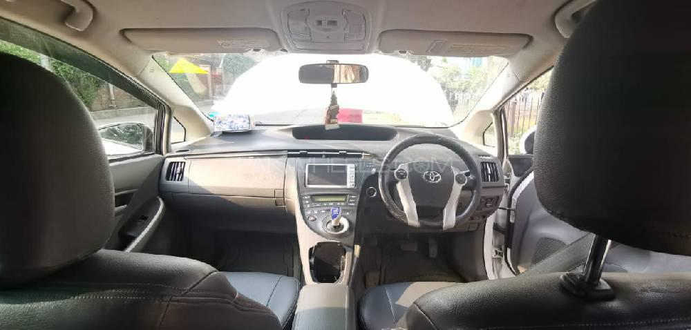 ٹویوٹا پریوس 2010 for Sale in لاہور ٹویوٹا پریوس 2010 for Sale in لاہور Image-6