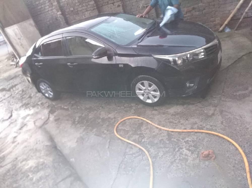 Toyota Corolla 2015 for Sale in Gujranwala Toyota Corolla 2015 for Sale in Gujranwala Image-2