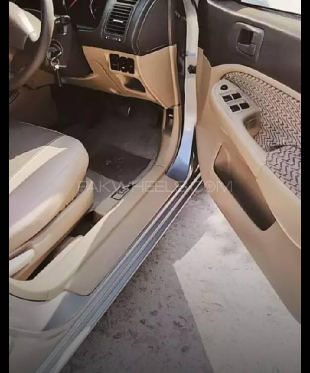 Honda Civic 2005 for Sale in Rawalpindi Honda Civic 2005 for Sale in Rawalpindi Image-12
