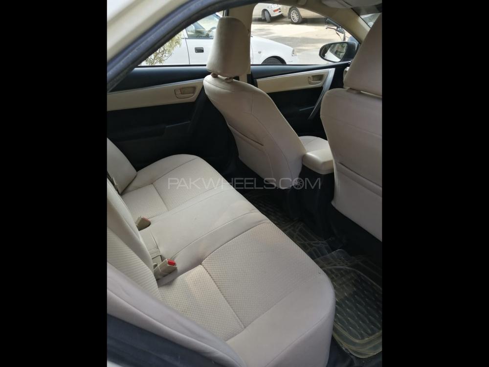 Toyota Corolla 2014 for Sale in Karachi Toyota Corolla 2014 for Sale in Karachi Image-3