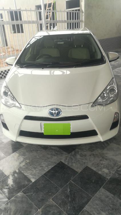 Toyota Aqua 2014 for Sale in Peshawar Toyota Aqua 2014 for Sale in Peshawar Image-2