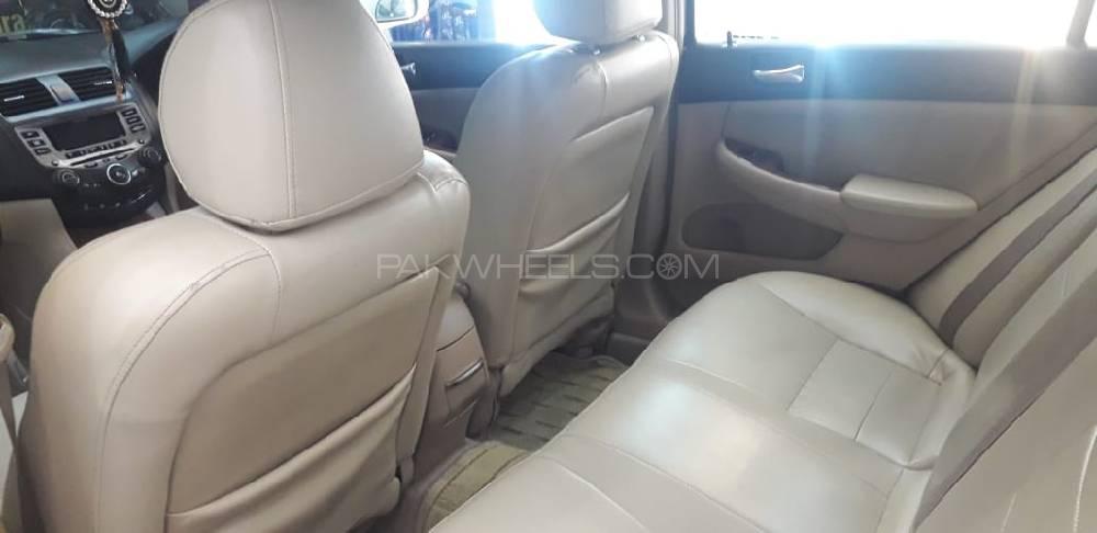 Honda Accord 2006 for Sale in Multan Honda Accord 2006 for Sale in Multan Image-4
