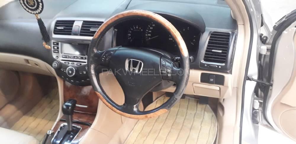 Honda Accord 2006 for Sale in Multan Honda Accord 2006 for Sale in Multan Image-19