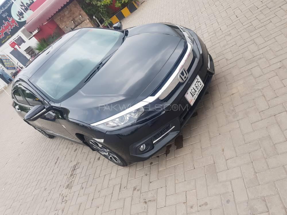 Honda Civic 2017 for Sale in Faisalabad Honda Civic 2017 for Sale in Faisalabad Image-4