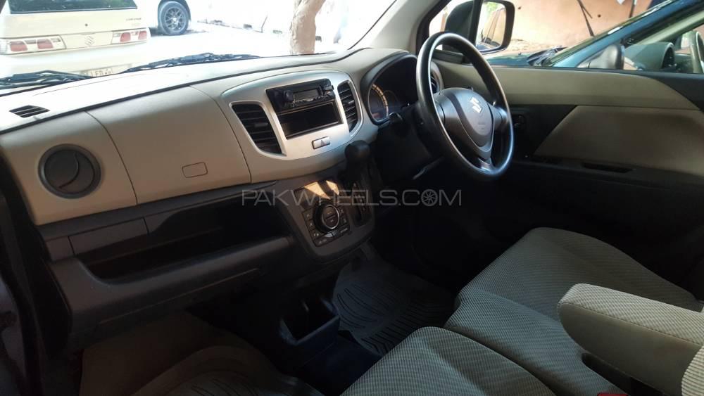 Suzuki Wagon R 2014 for Sale in Islamabad Suzuki Wagon R 2014 for Sale in Islamabad Image-9