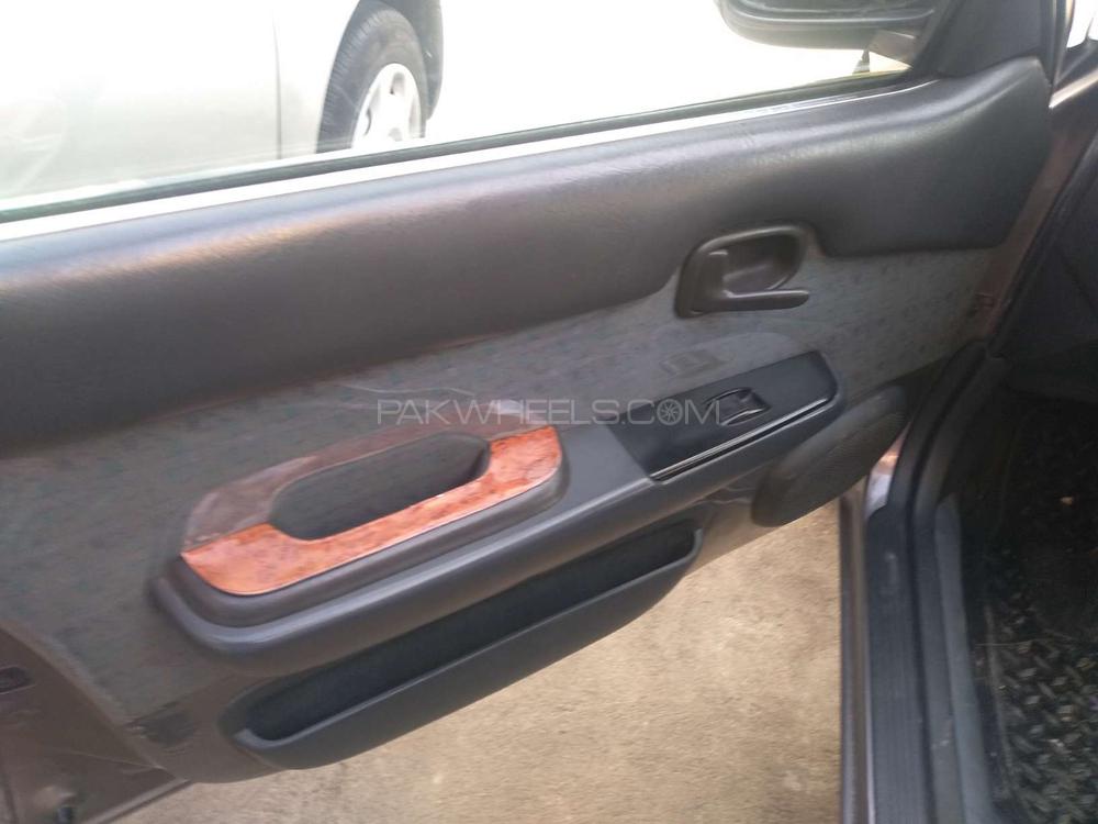 Toyota Corolla 2001 for Sale in Rawalpindi Toyota Corolla 2001 for Sale in Rawalpindi Image-9