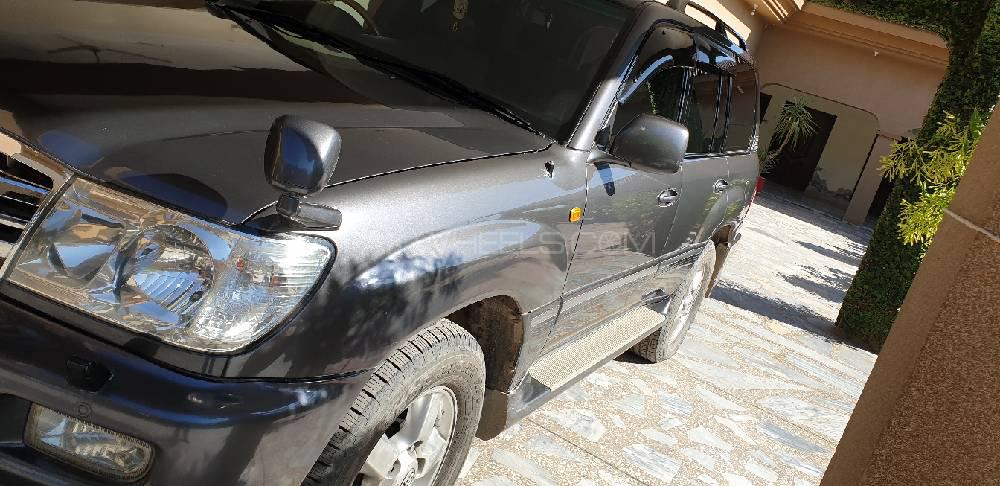 ٹویوٹا لینڈ کروزر 2006 for Sale in راولپنڈی ٹویوٹا لینڈ کروزر 2006 for Sale in راولپنڈی Image-3