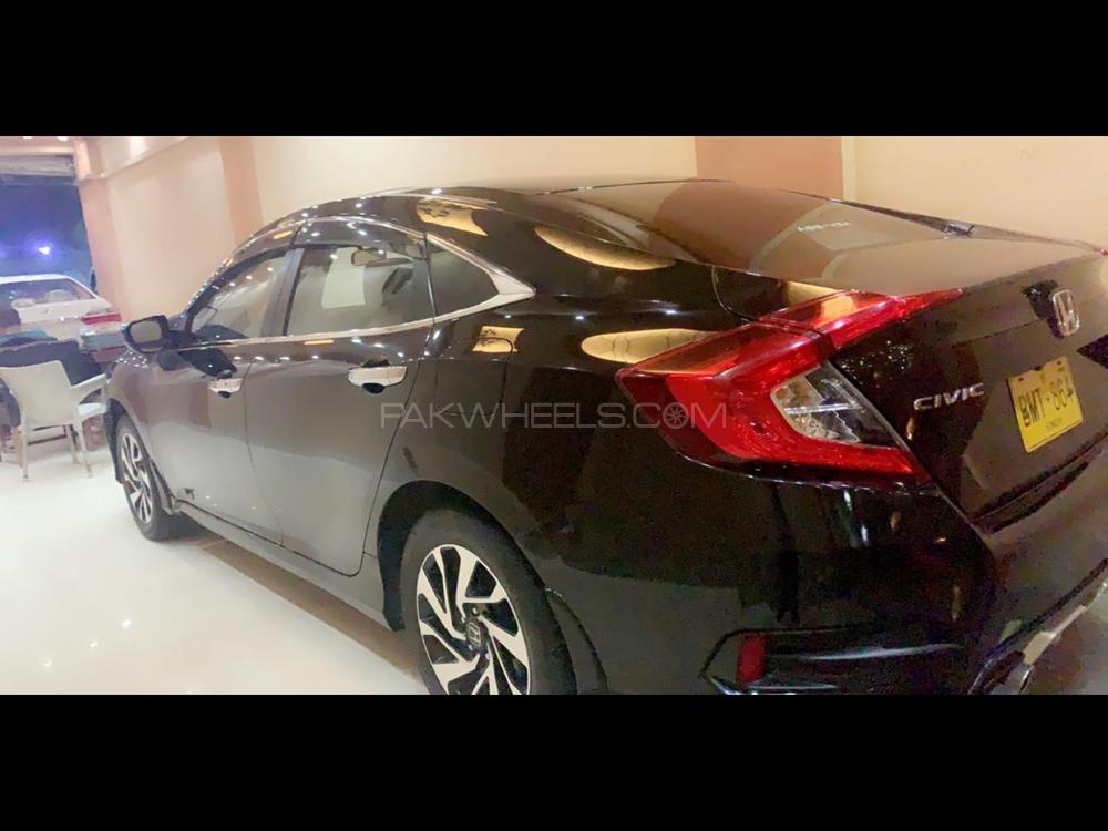Honda Civic 2018 for Sale in Karachi Honda Civic 2018 for Sale in Karachi Image-2