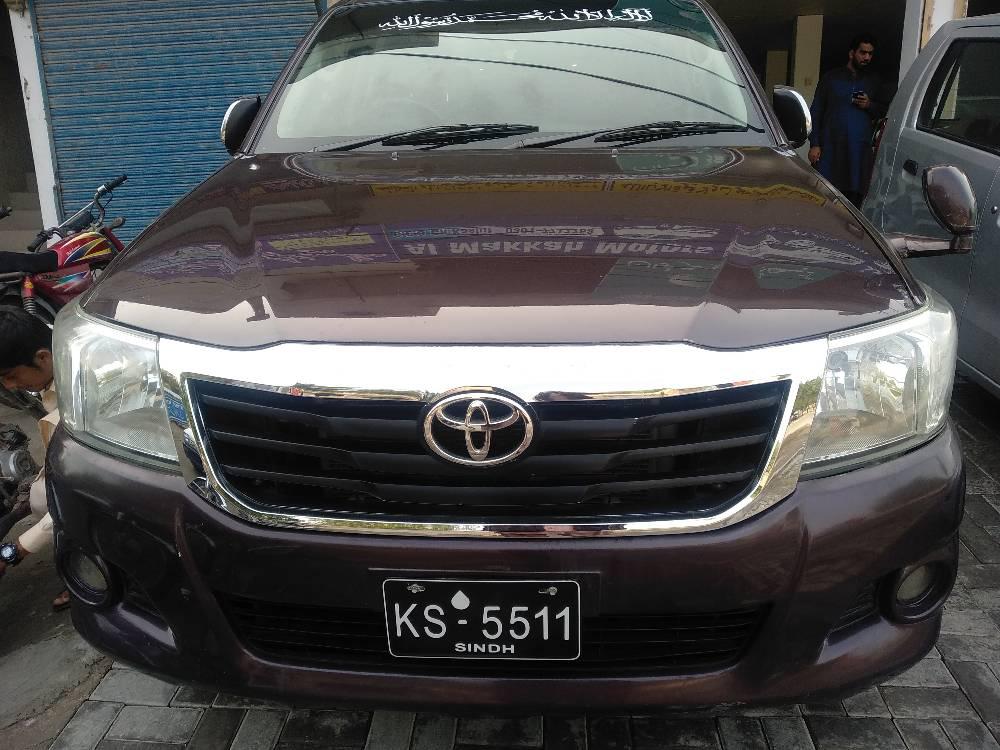 Toyota Hilux 2012 for Sale in Bahawalpur Image-1