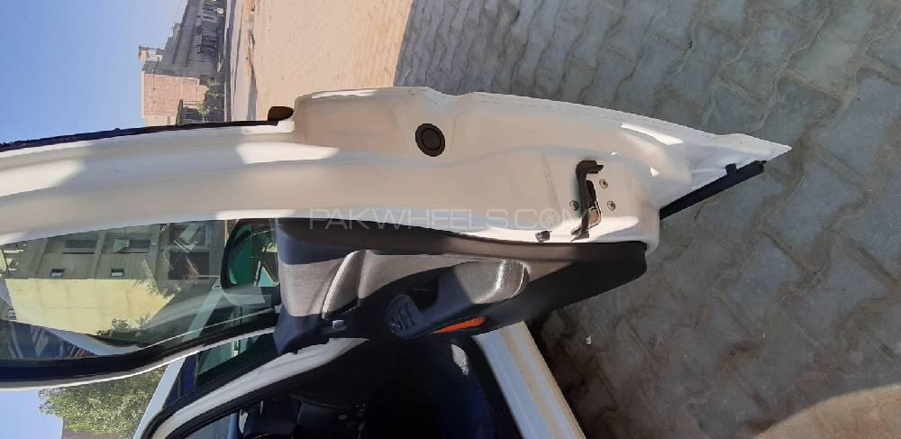 Honda Fit 2018 for Sale in Burewala Honda Fit 2018 for Sale in Burewala Image-9
