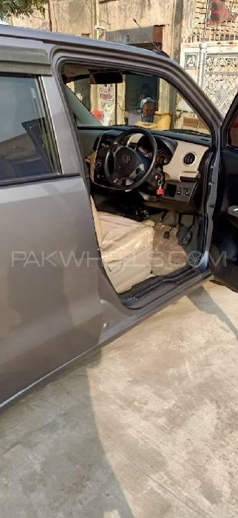 Suzuki Wagon R 2015 for Sale in Layyah Suzuki Wagon R 2015 for Sale in Layyah Image-8