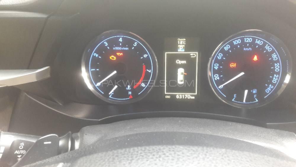 Toyota Corolla 2015 for Sale in Lahore Toyota Corolla 2015 for Sale in Lahore Image-8