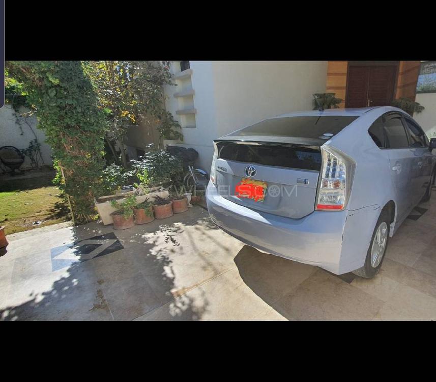 Toyota Prius 2011 for Sale in Quetta Image-1